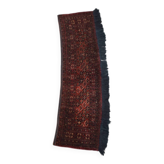 Runner with Predominantly Bordeaux Red – 138x39cm