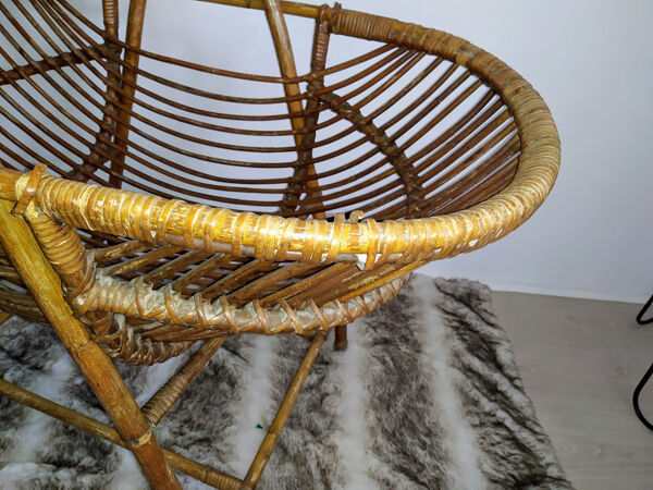 Berceau en rotin vintage