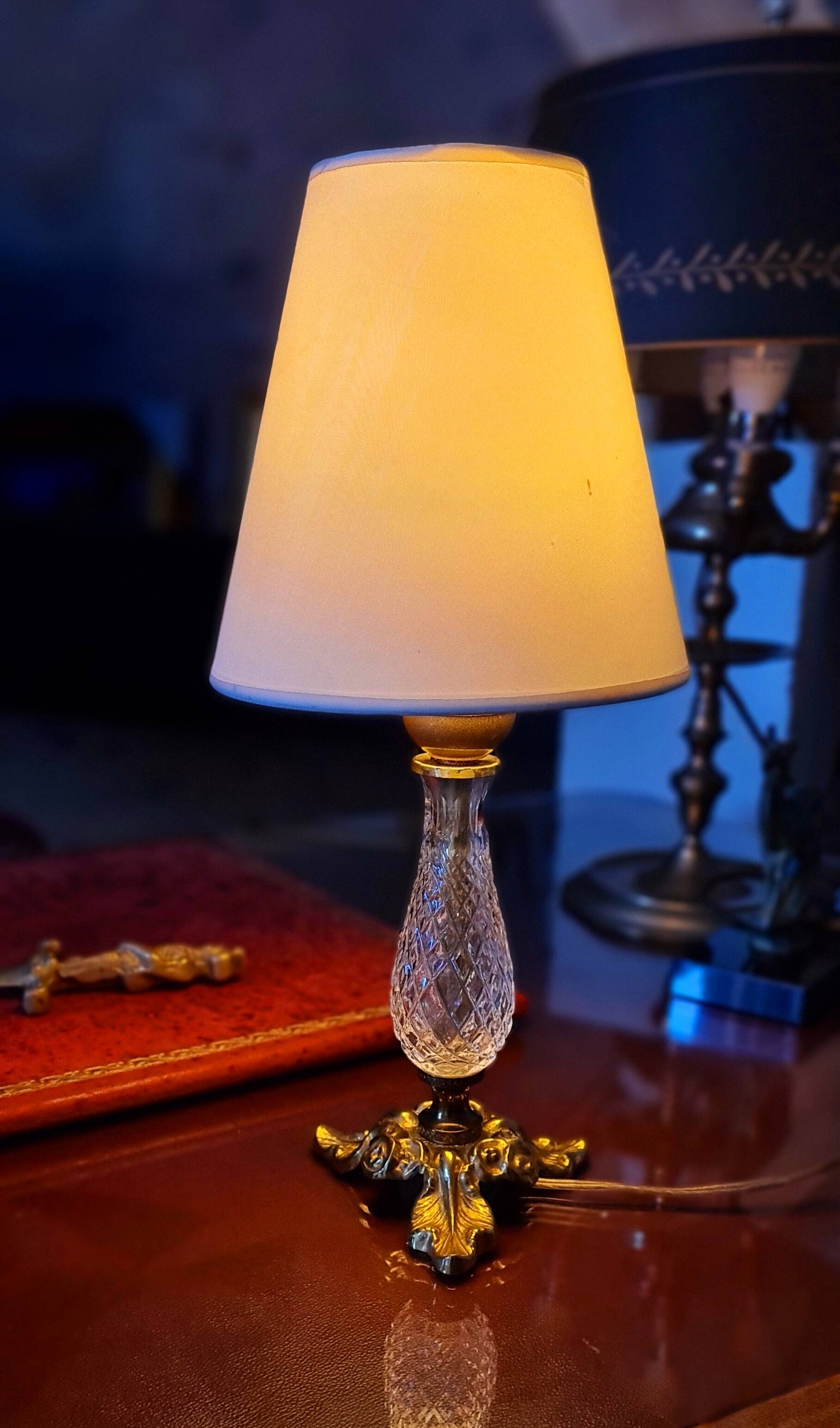 Small bedside lamp