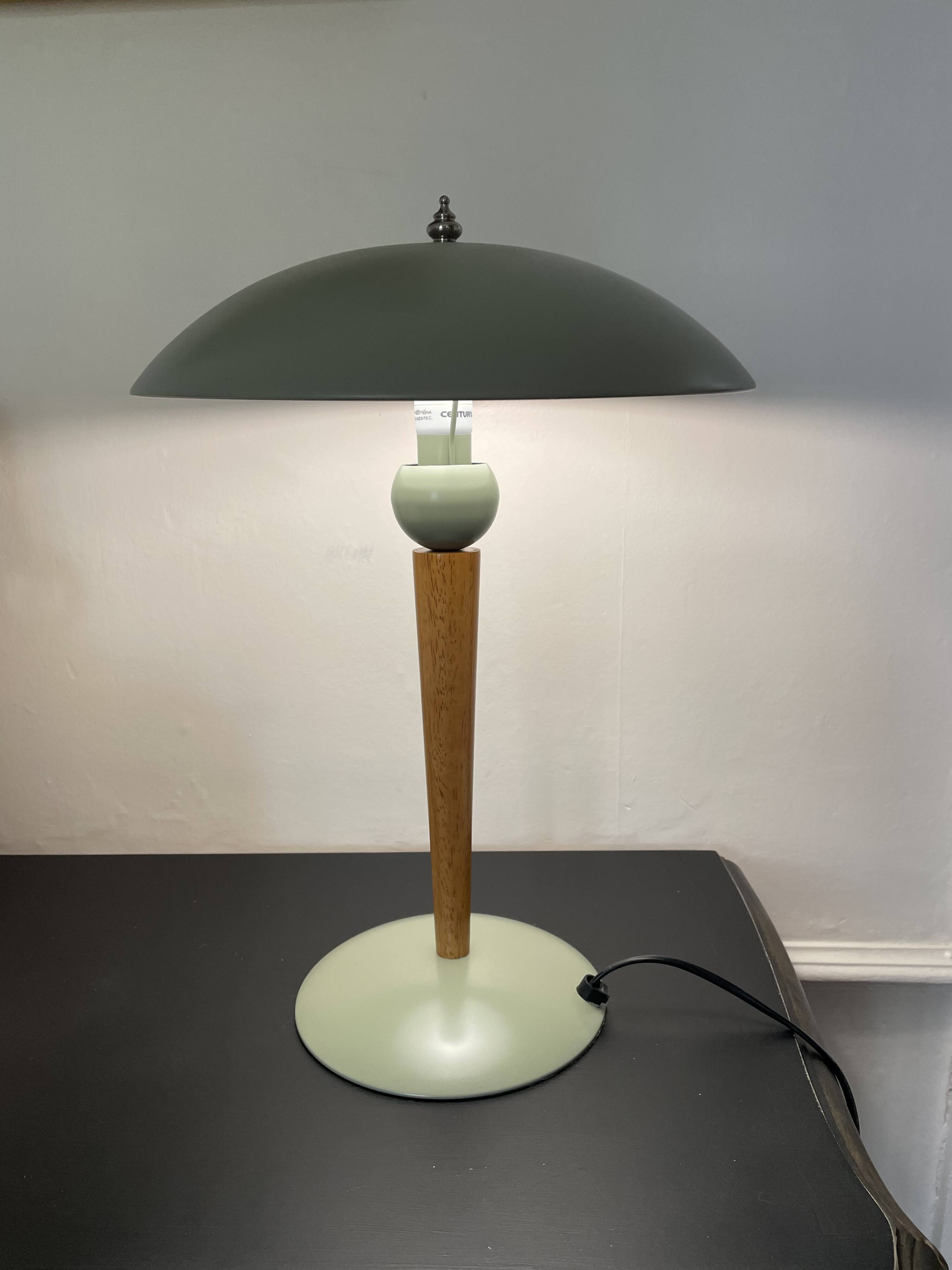 “Paquebot” lamp in wood and metal