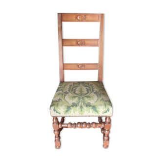 Série de 6 chaises de style Louis XIII, en noyer