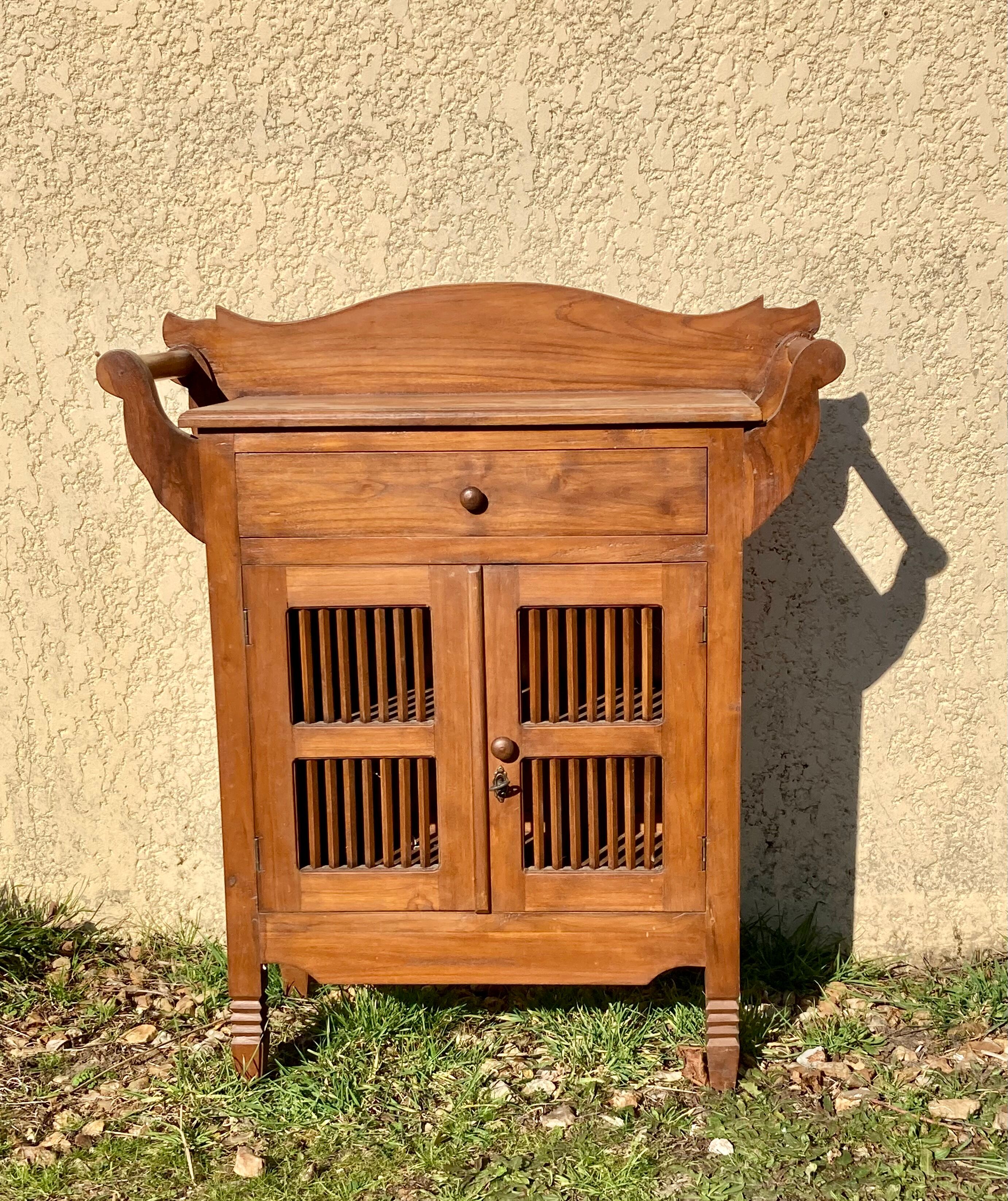 Exotic colonial furniture