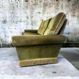 Seat / vintage moss green sofa