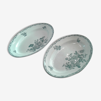 2 large oval dishes