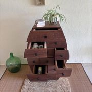 Meuble de rangement 12 tiroirs tonneau de vin