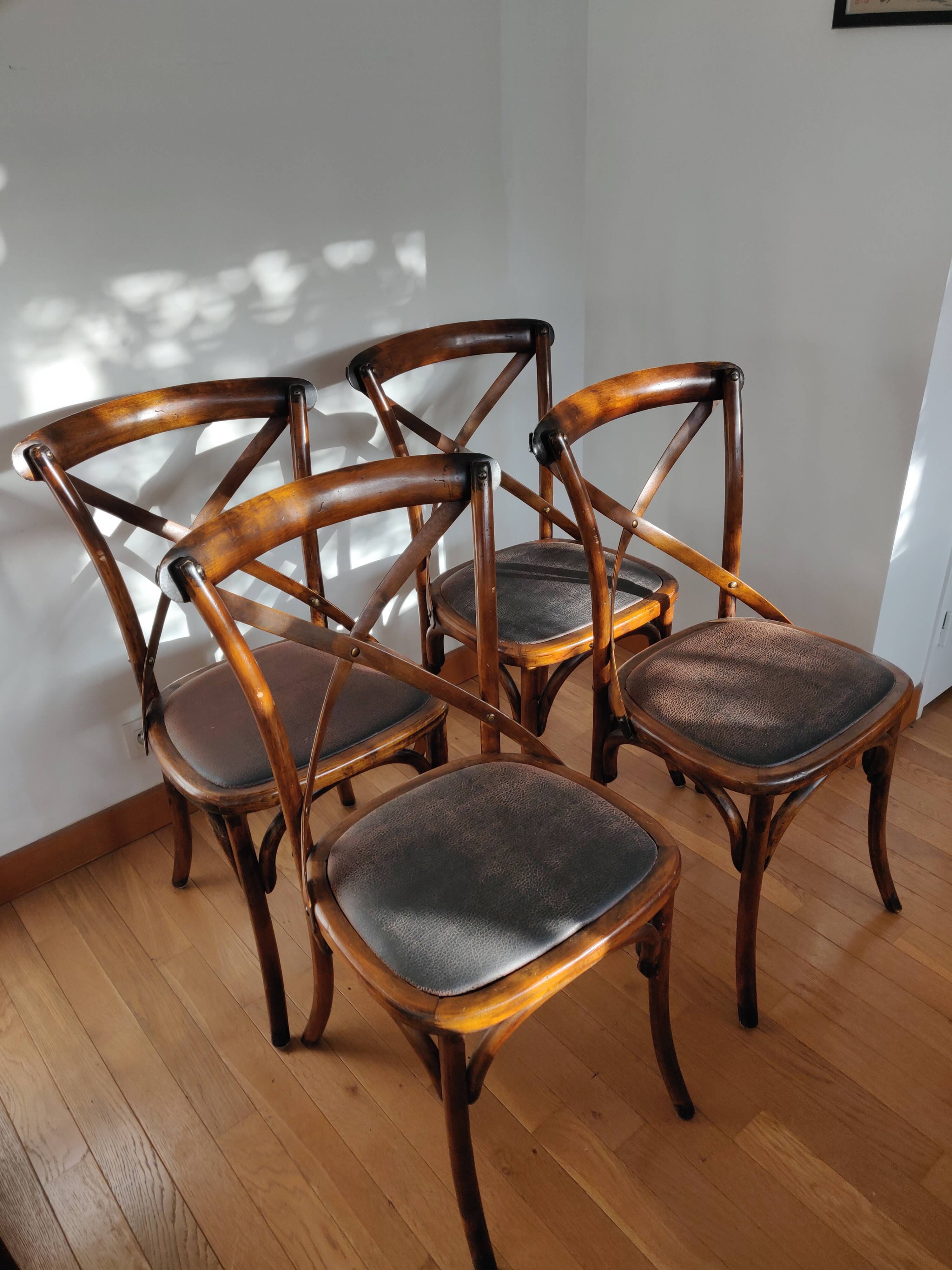 Set of 4 wooden bistro chairs