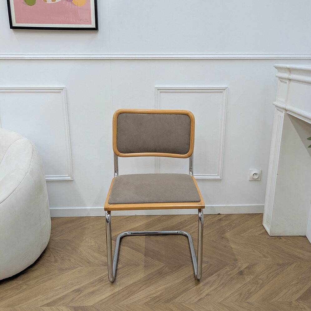 B32 chair by Marcel Breuer in fabric