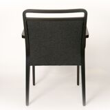 Chair with armrests