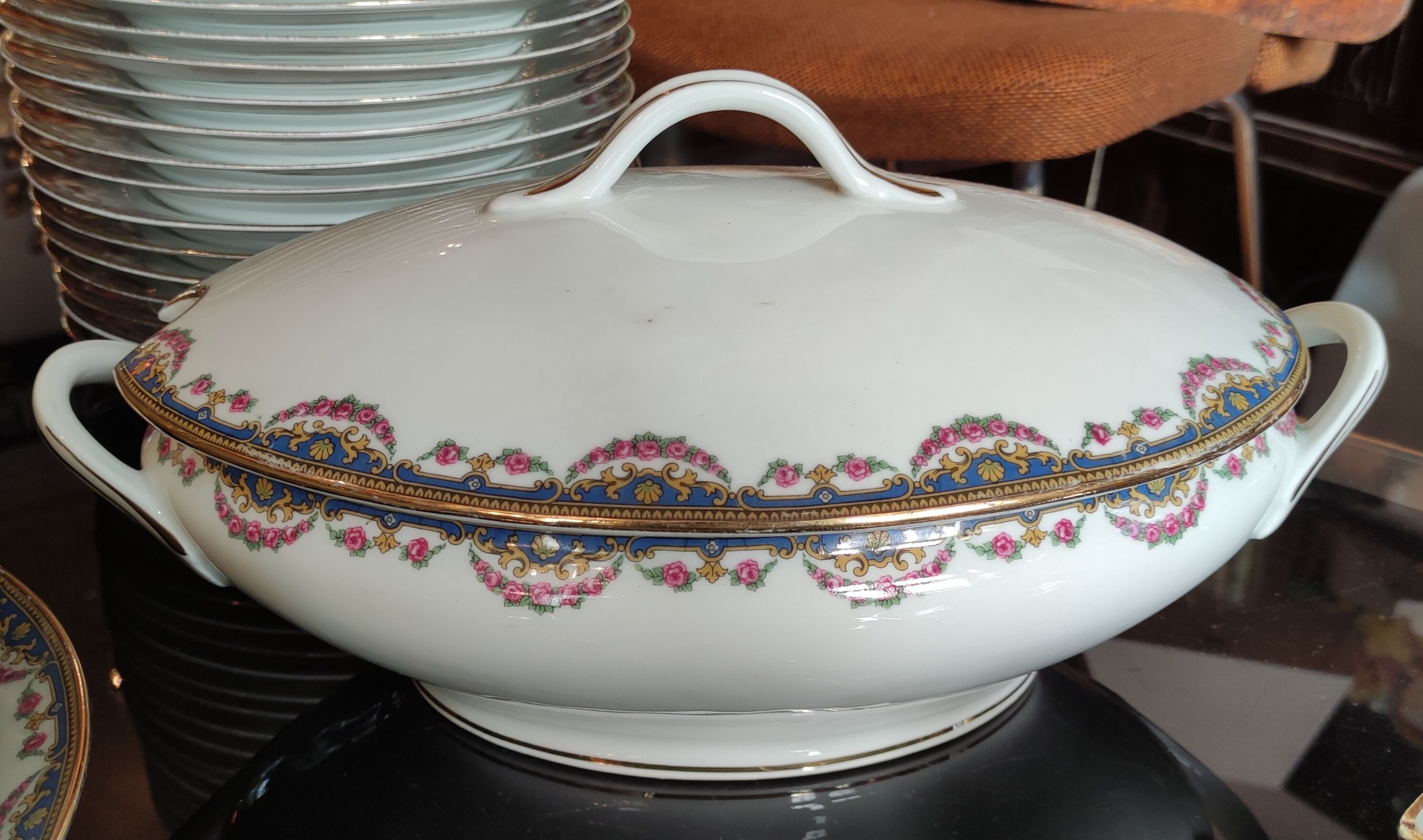 Former service dishes Limoges 36 pieces