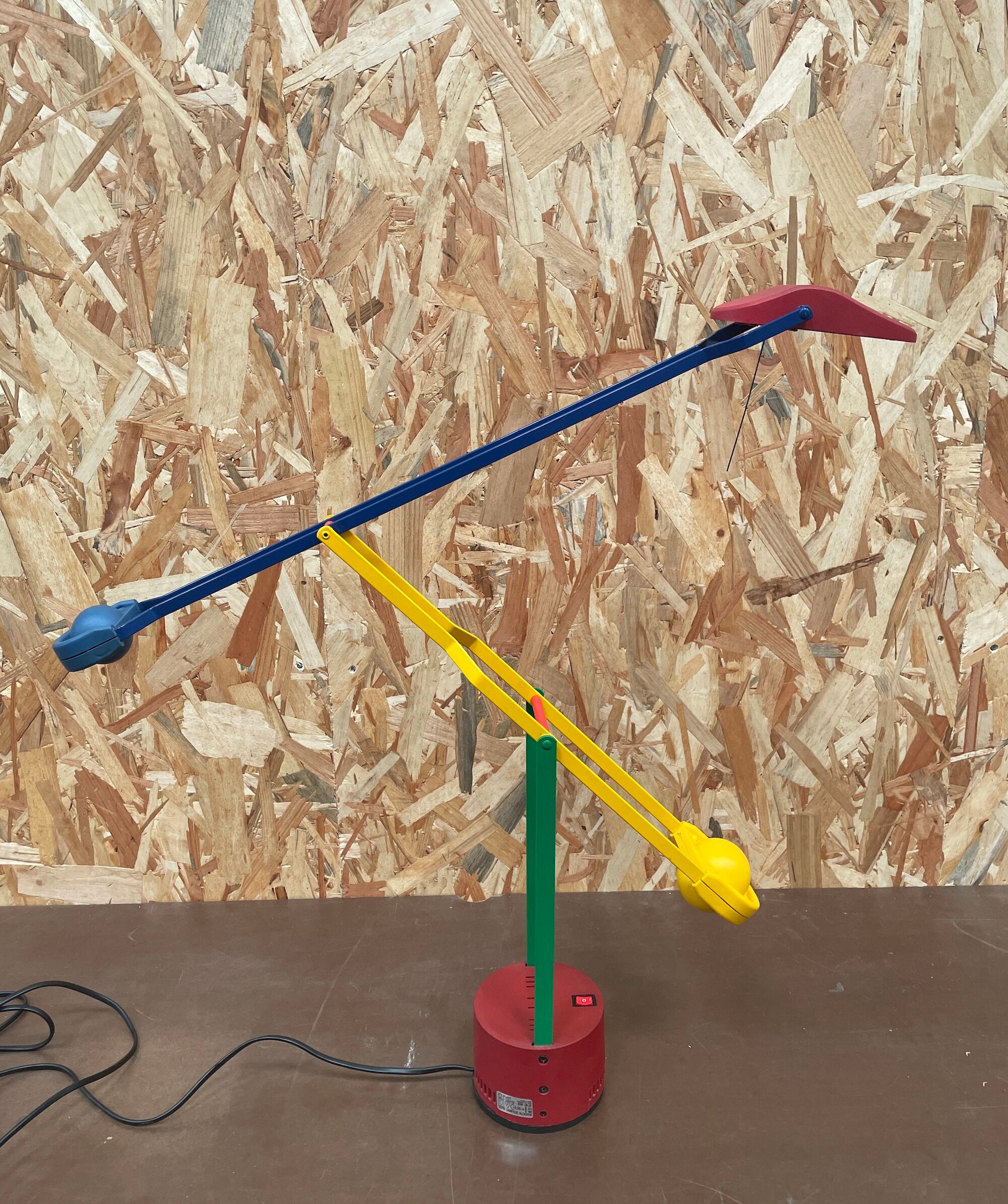 Desk lamp with pendulum Stilplast 1980s