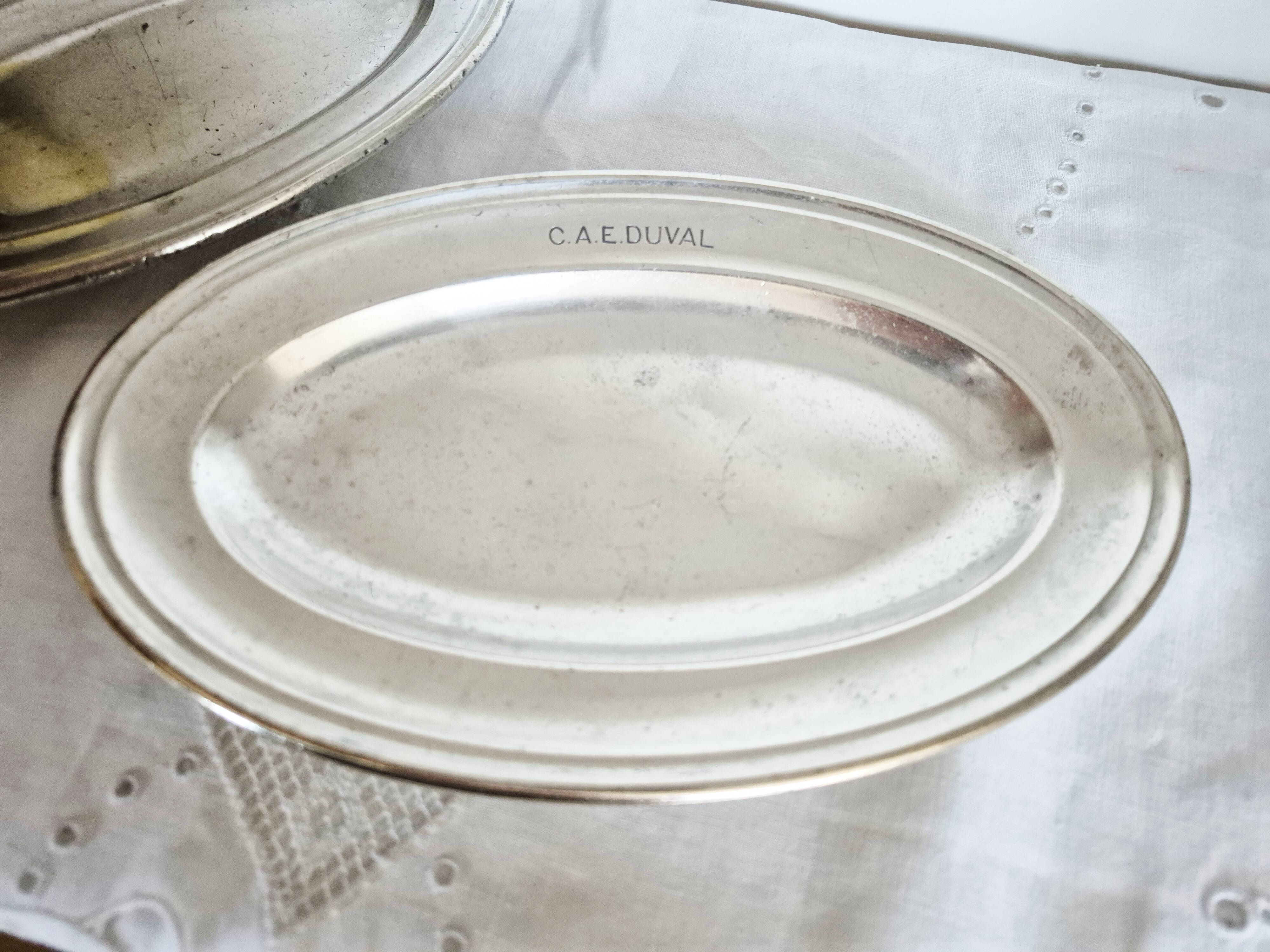 Oval silver-plated metal platters, Christofle