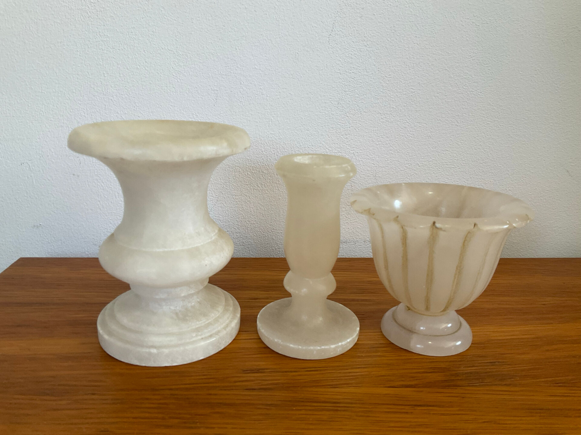 Trio de 3 bougeoirs vintage en albâtre