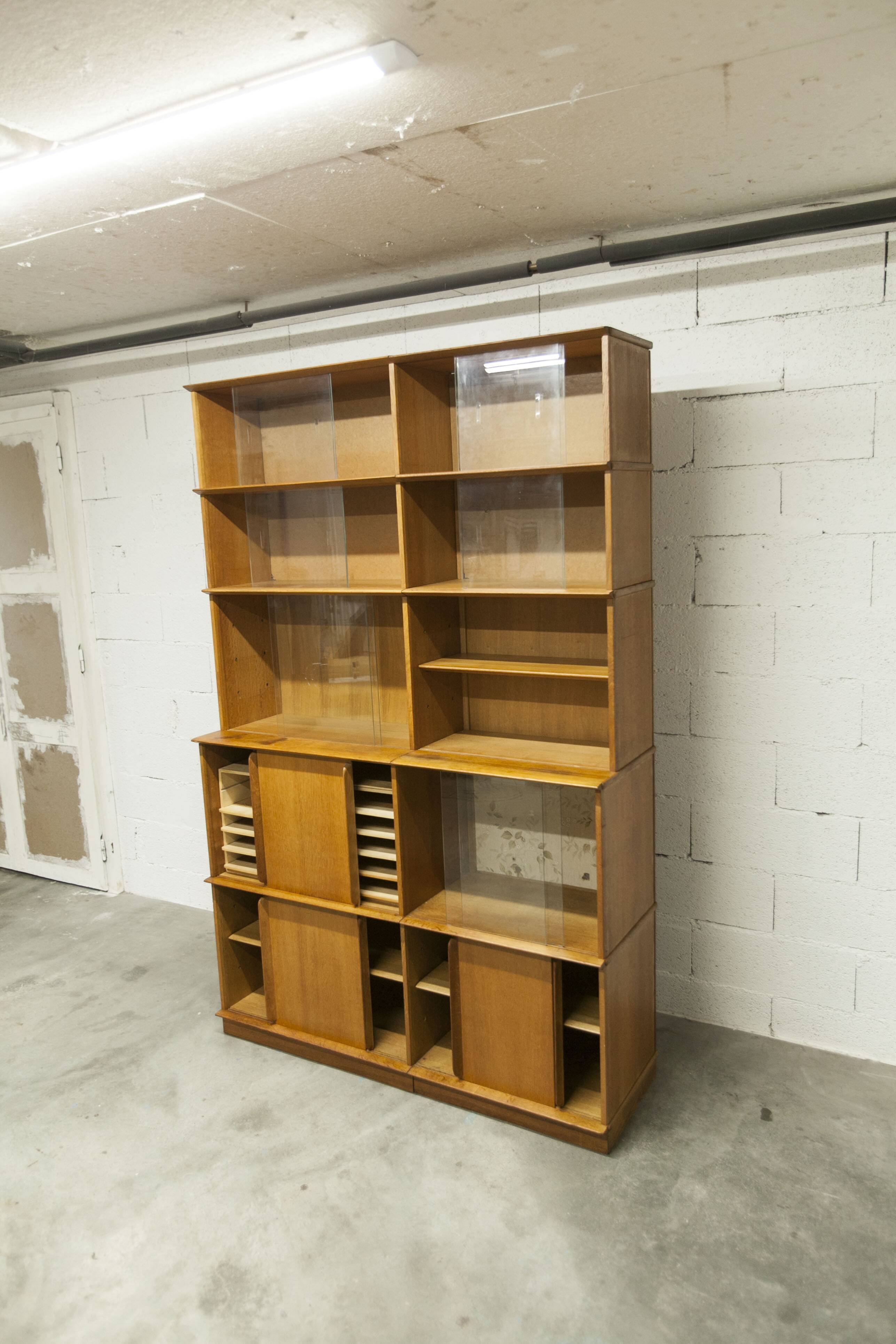 Bibliothèque vitrine Oscar par Didier Rozaffy , 1952
