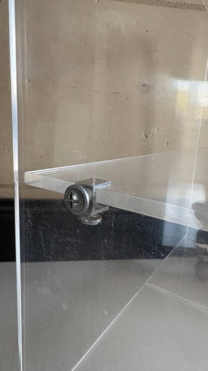 Vintage 70s plexiglass cube side table