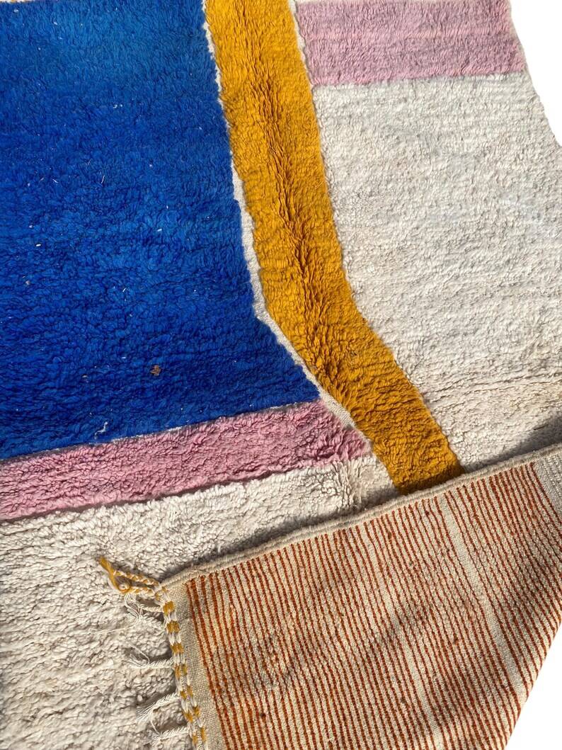 Colorful wool rug 200cm x 300cm