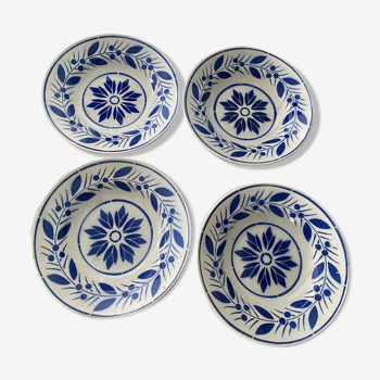 Lot de 4 assiettes creuses bleues