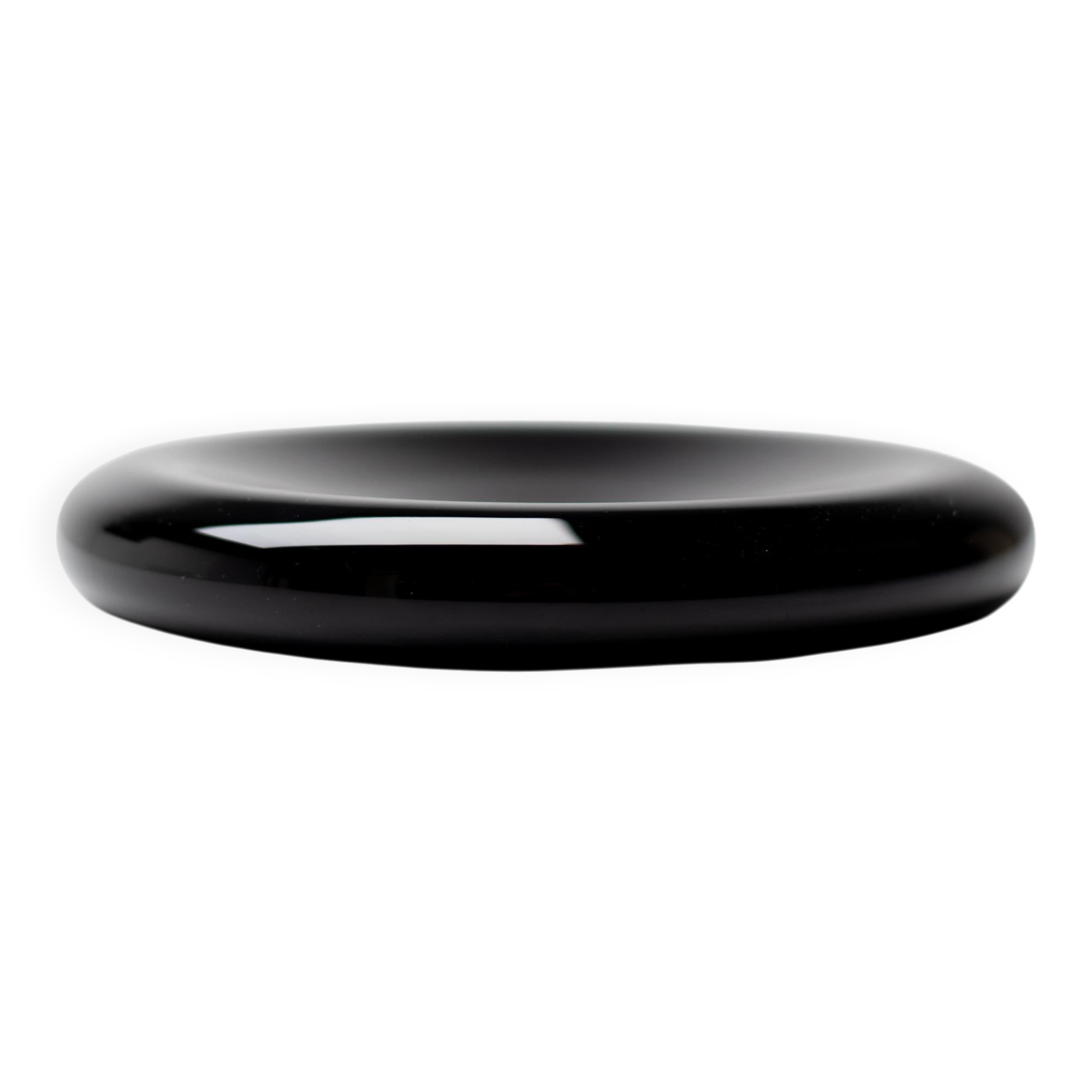Charles Pfister black Murano glass bowl for Salviati, Italy, circa 1970.