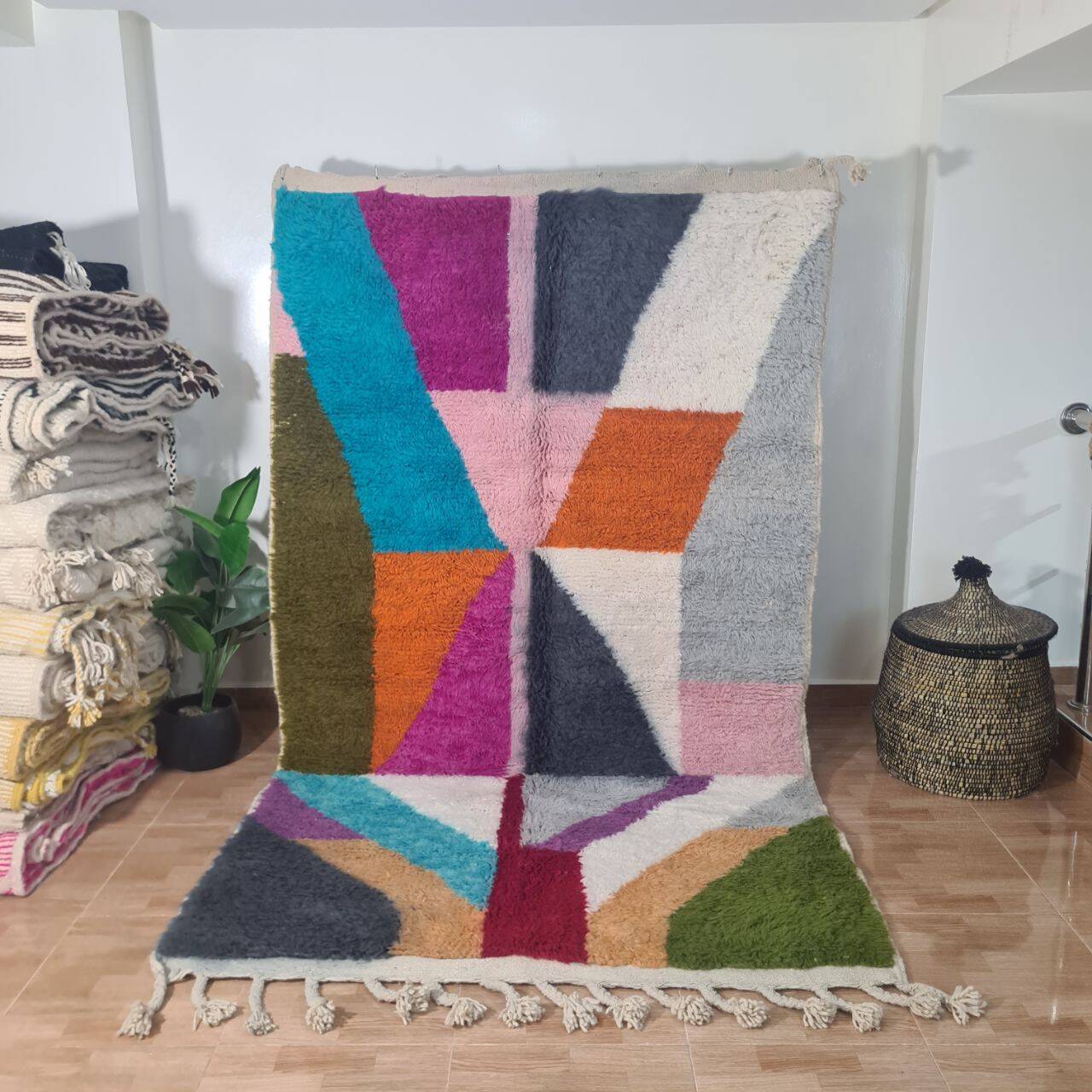 Handmade Moroccan Berber rug 300 x 200 cm