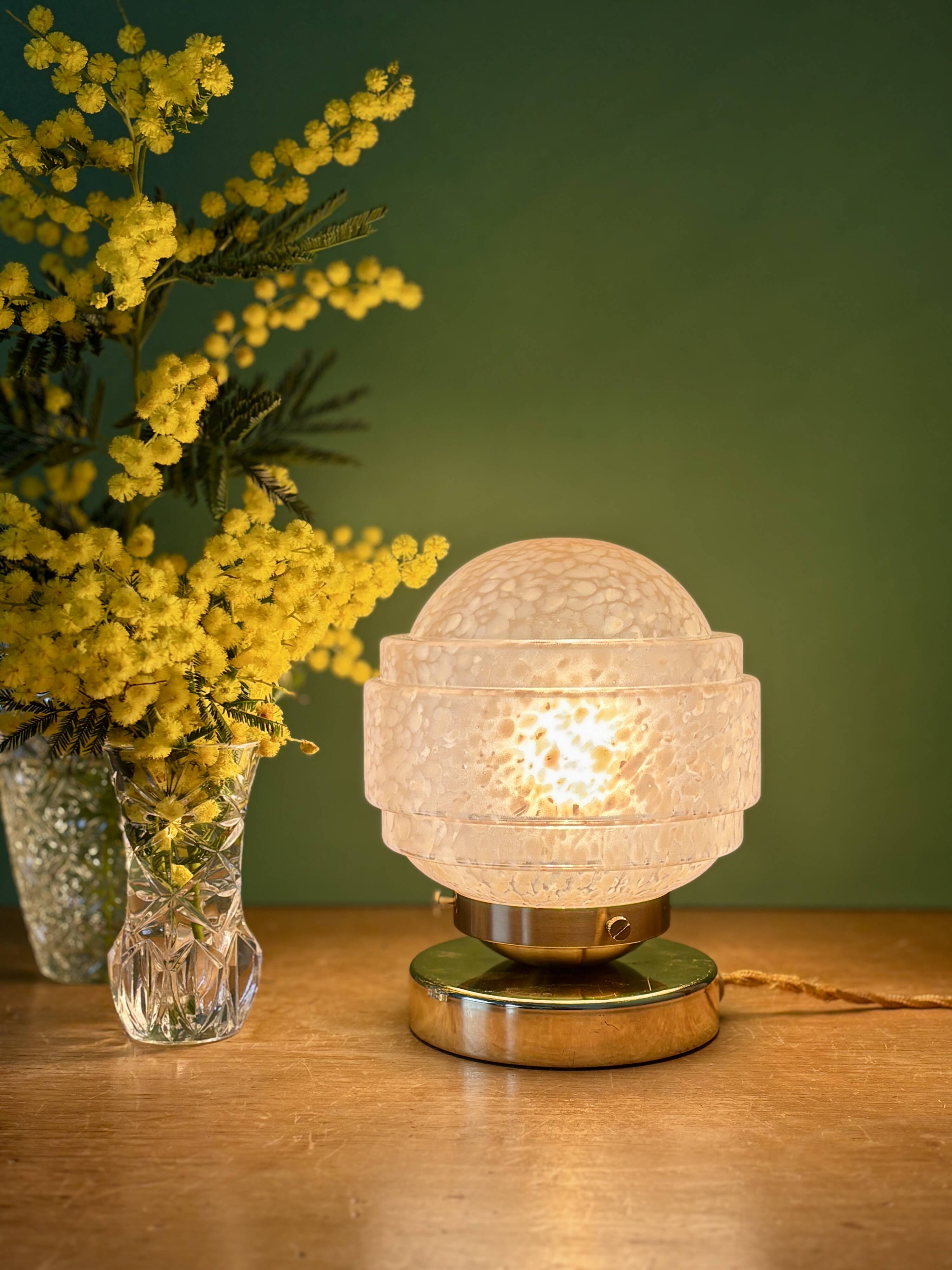 Vintage glass globe table lamp in pink from Clichy.