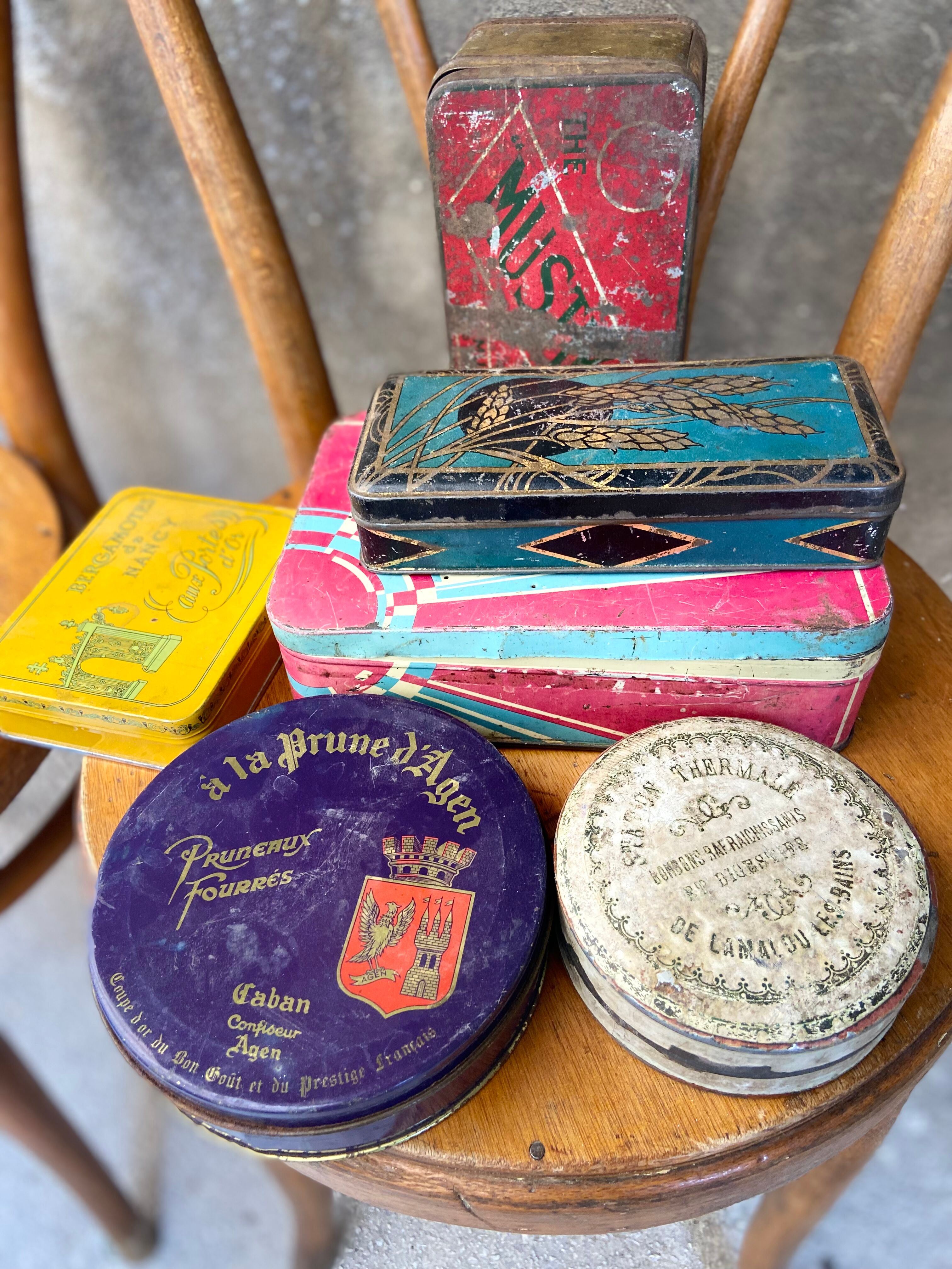 Vintage metal box "thermal soap"