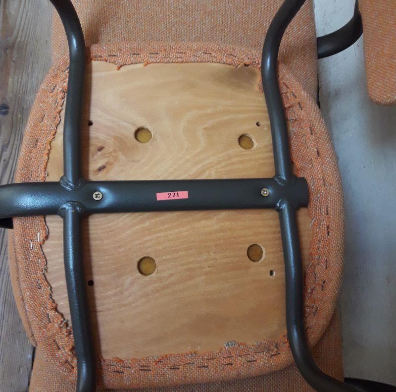 Set of 3 Steelcase Strafor chairs