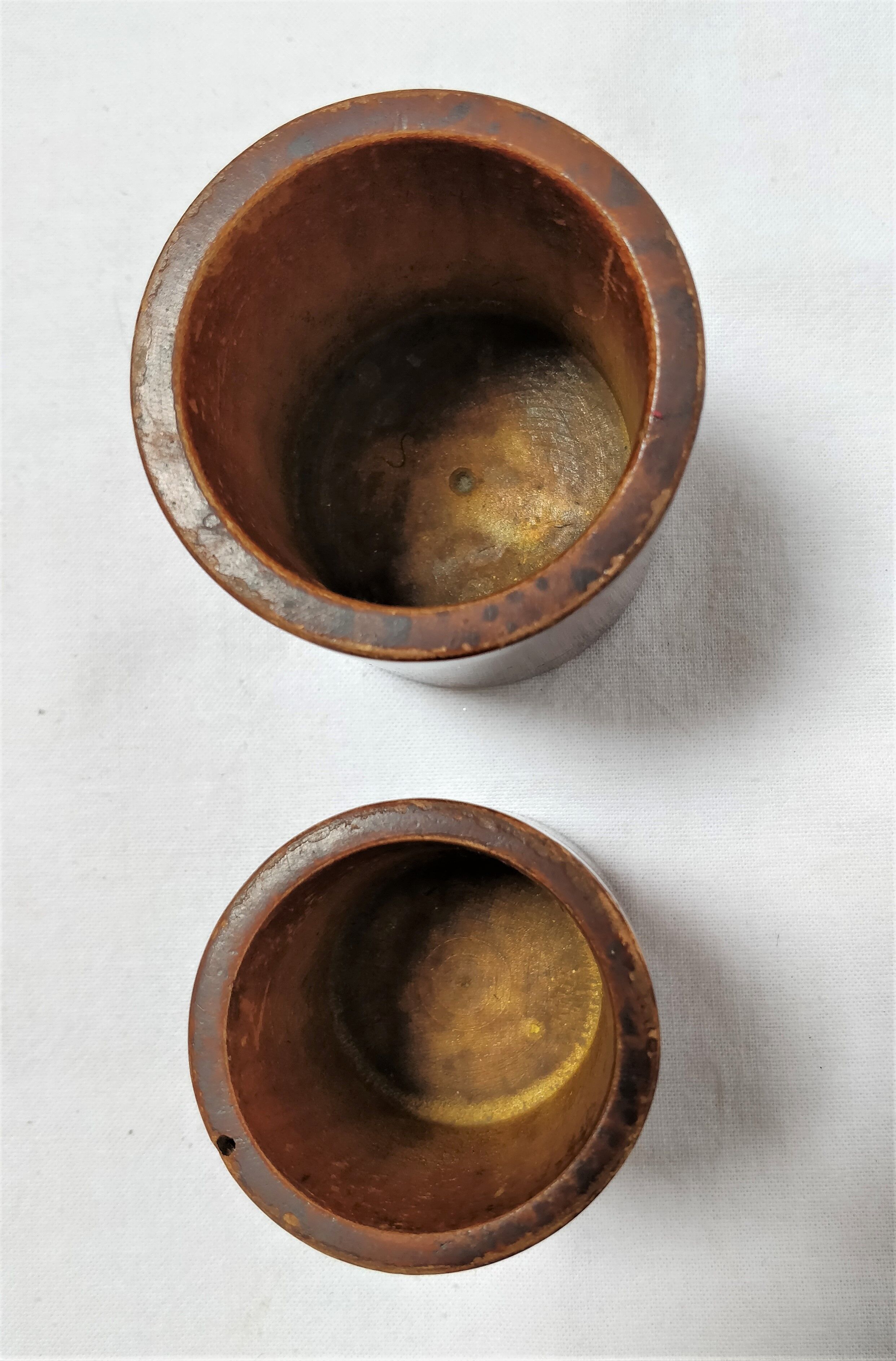 Plateau et pots en bois