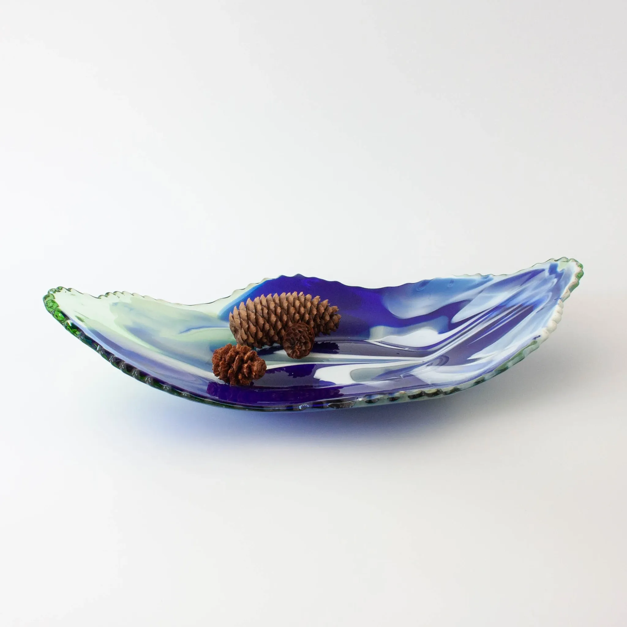 Vintage Leaf Design Glass Tray from Marinha Grande, 1960s