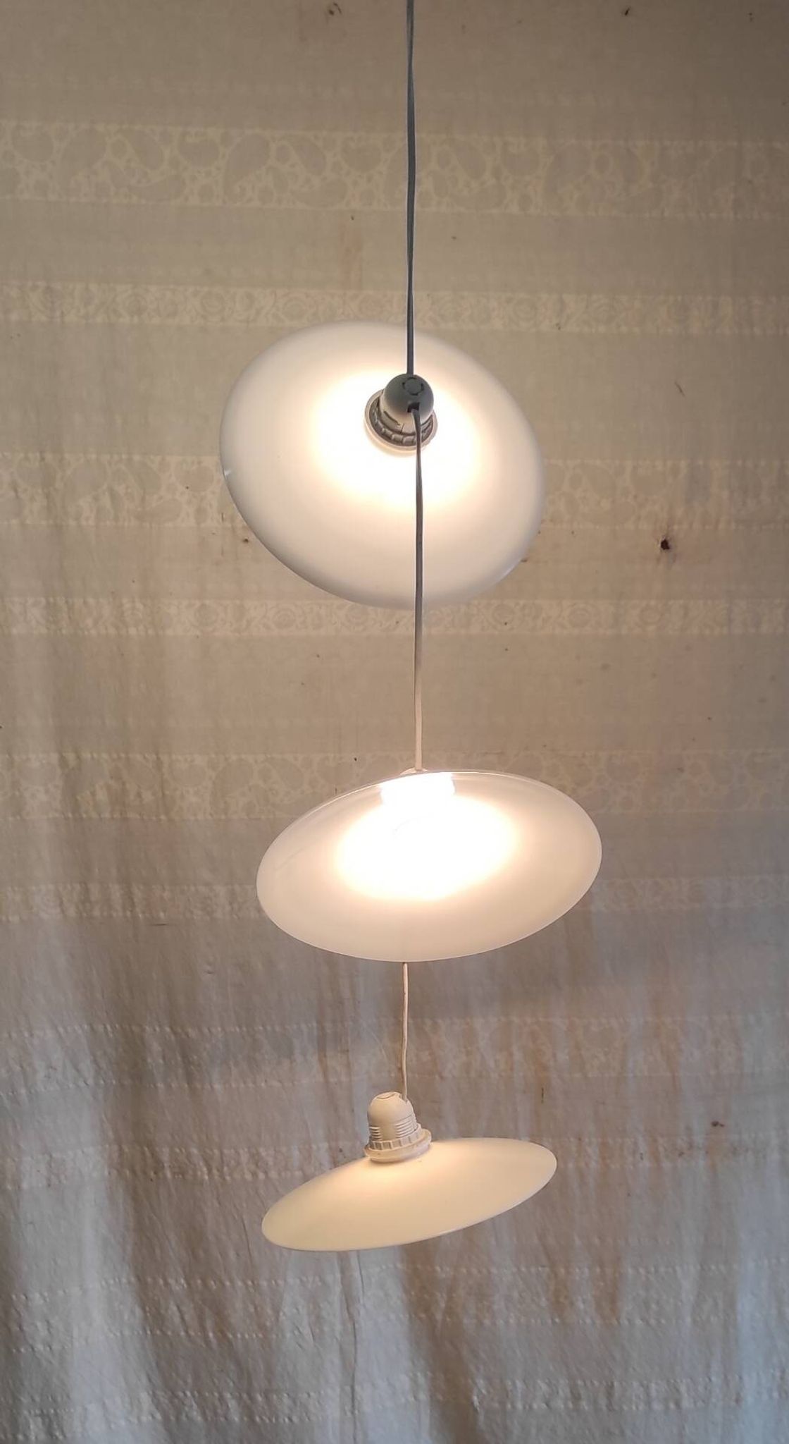 Suspension with three opaline lampshades - mid 20th century.