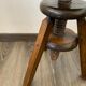 Tabouret à vis