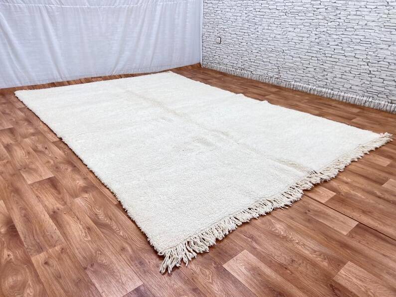 Large Moroccan wool rug 300x200cm
