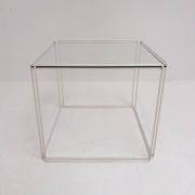 Table d'appoint Isocele par Max Sauze pour Atrow, années 1970.