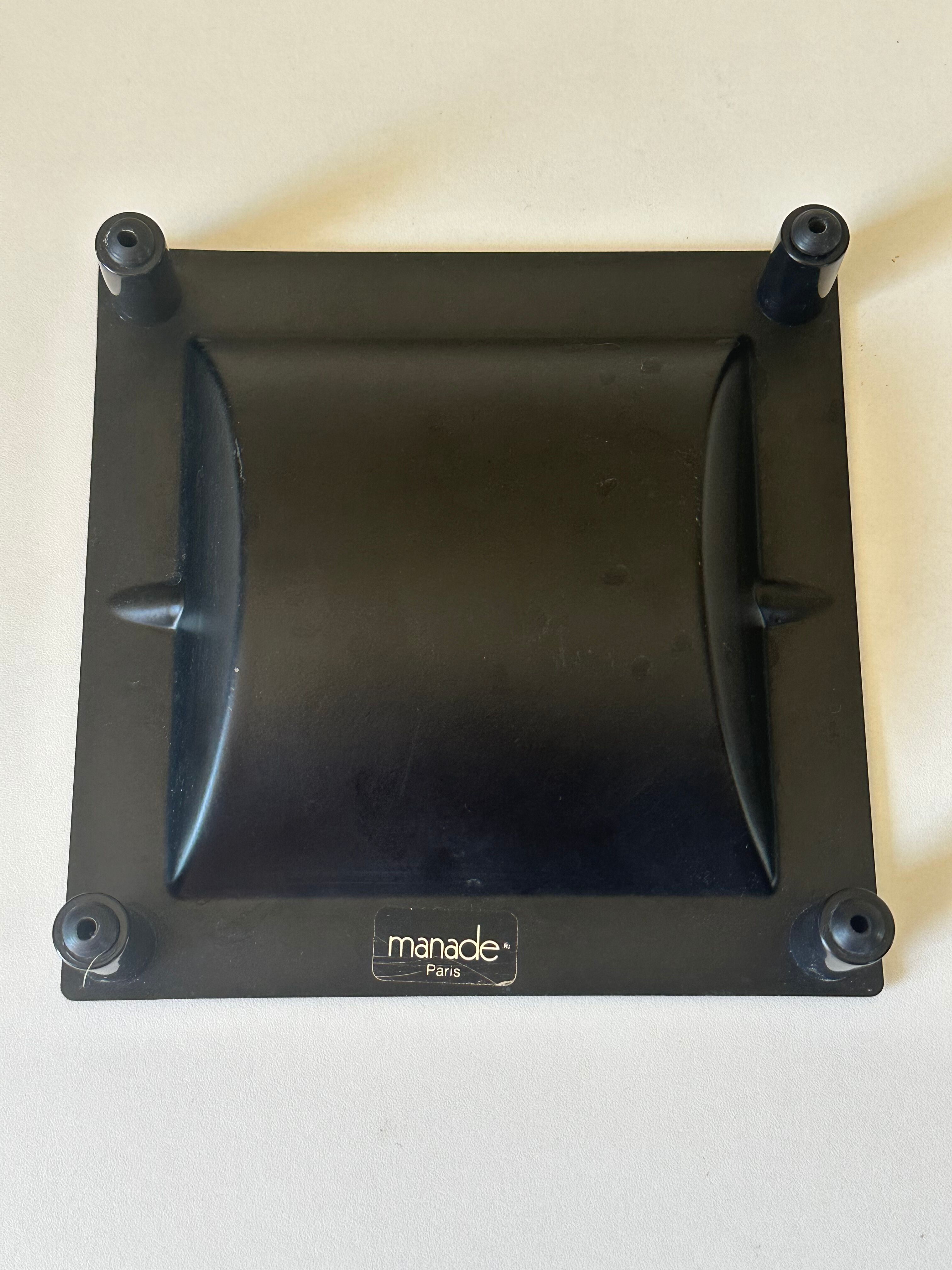 Ashtray manade vintage design 80 years