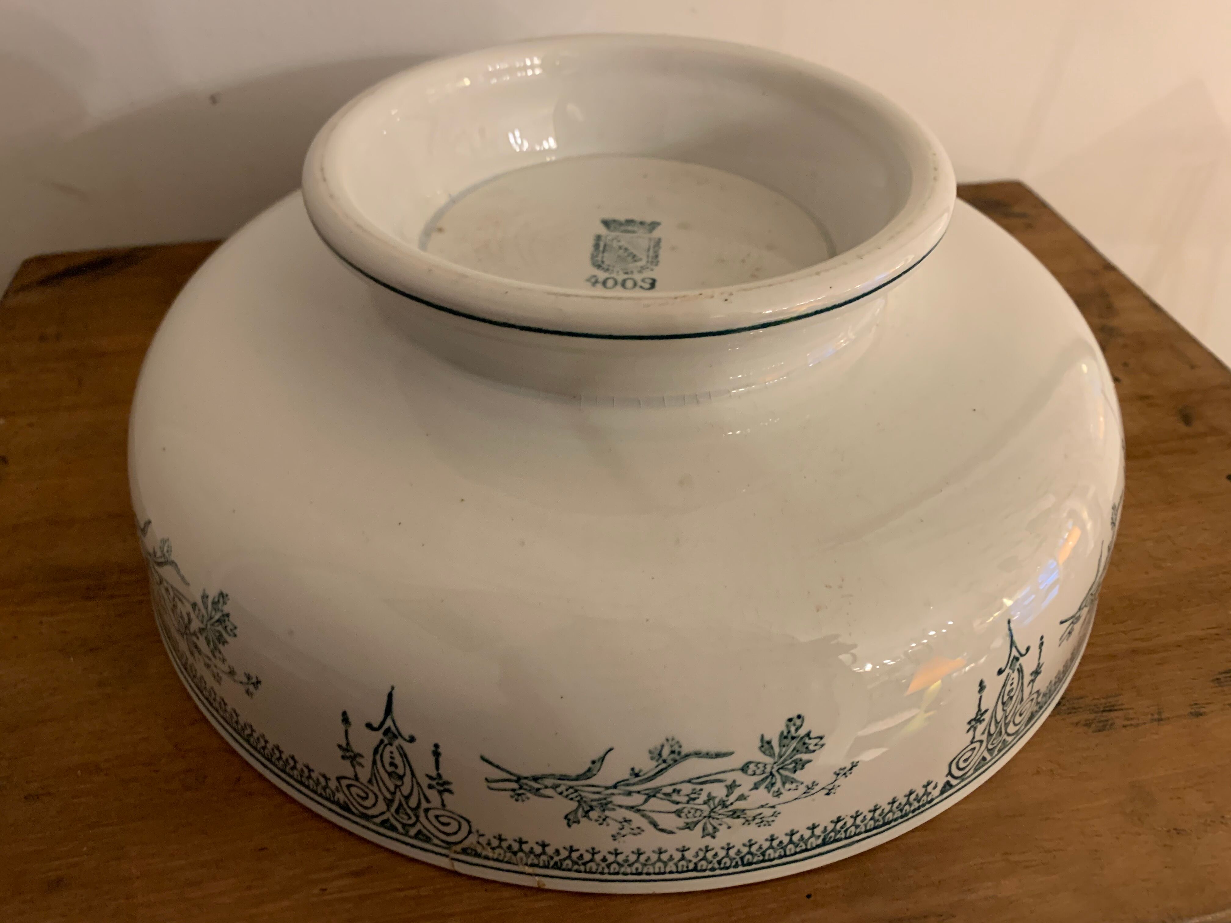 2 art deco dishes Saint Amand