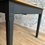 Oak table