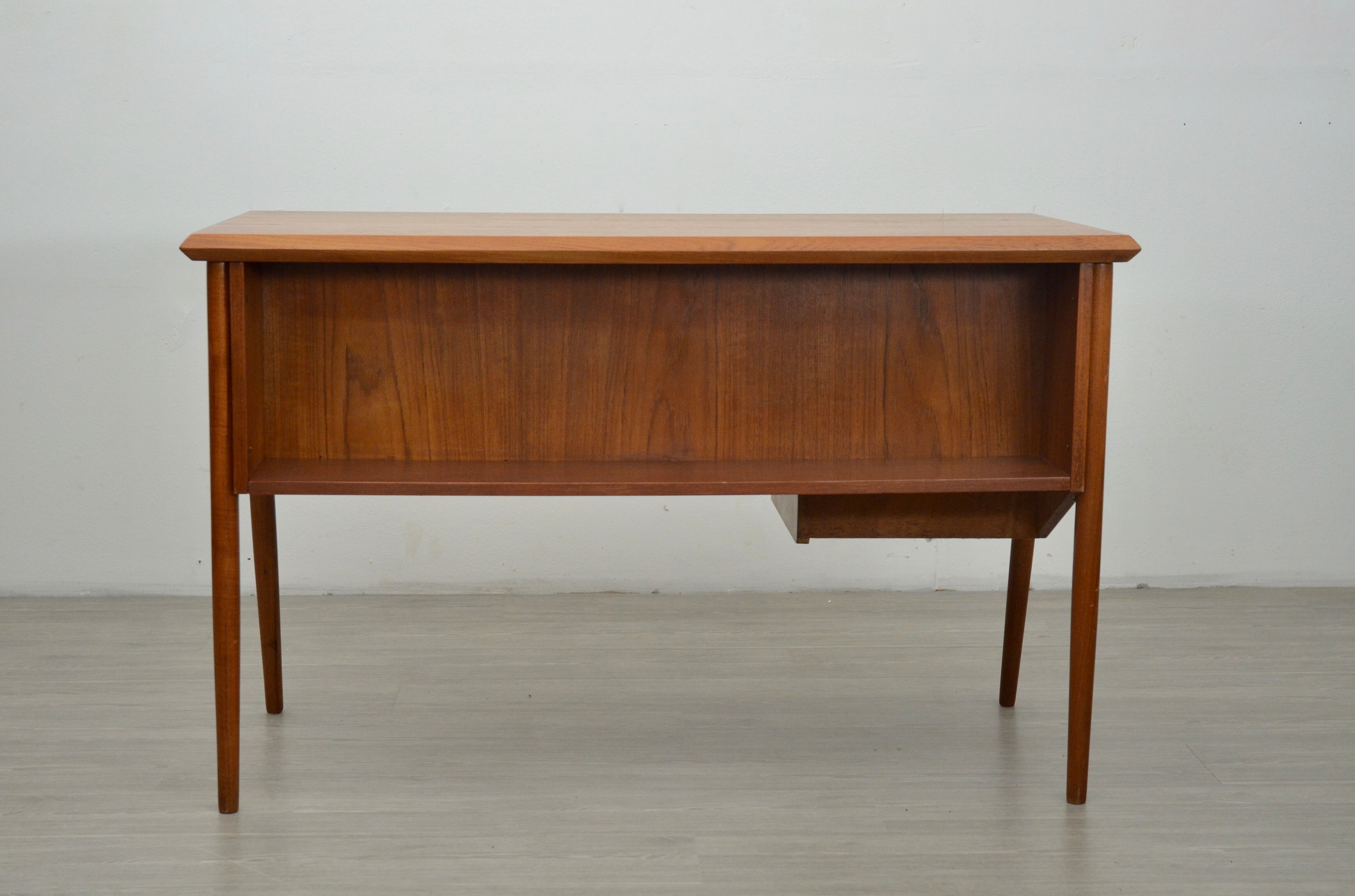 Mid century teak desk by Tibergaard, 1960s