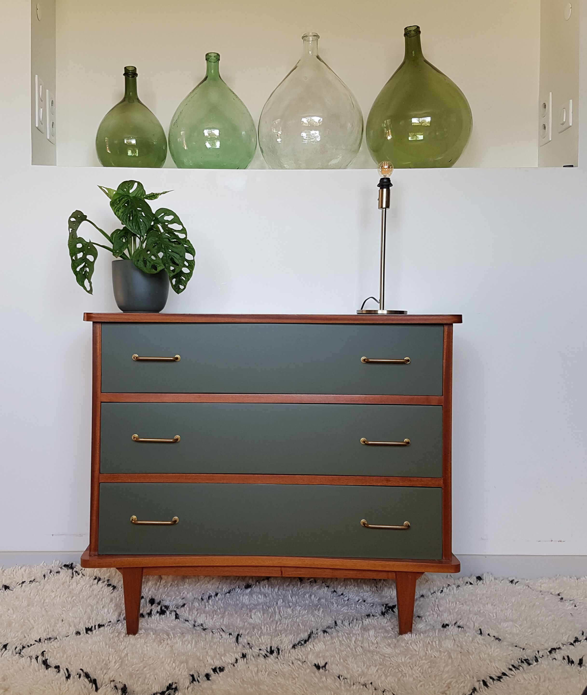 Commode vintage