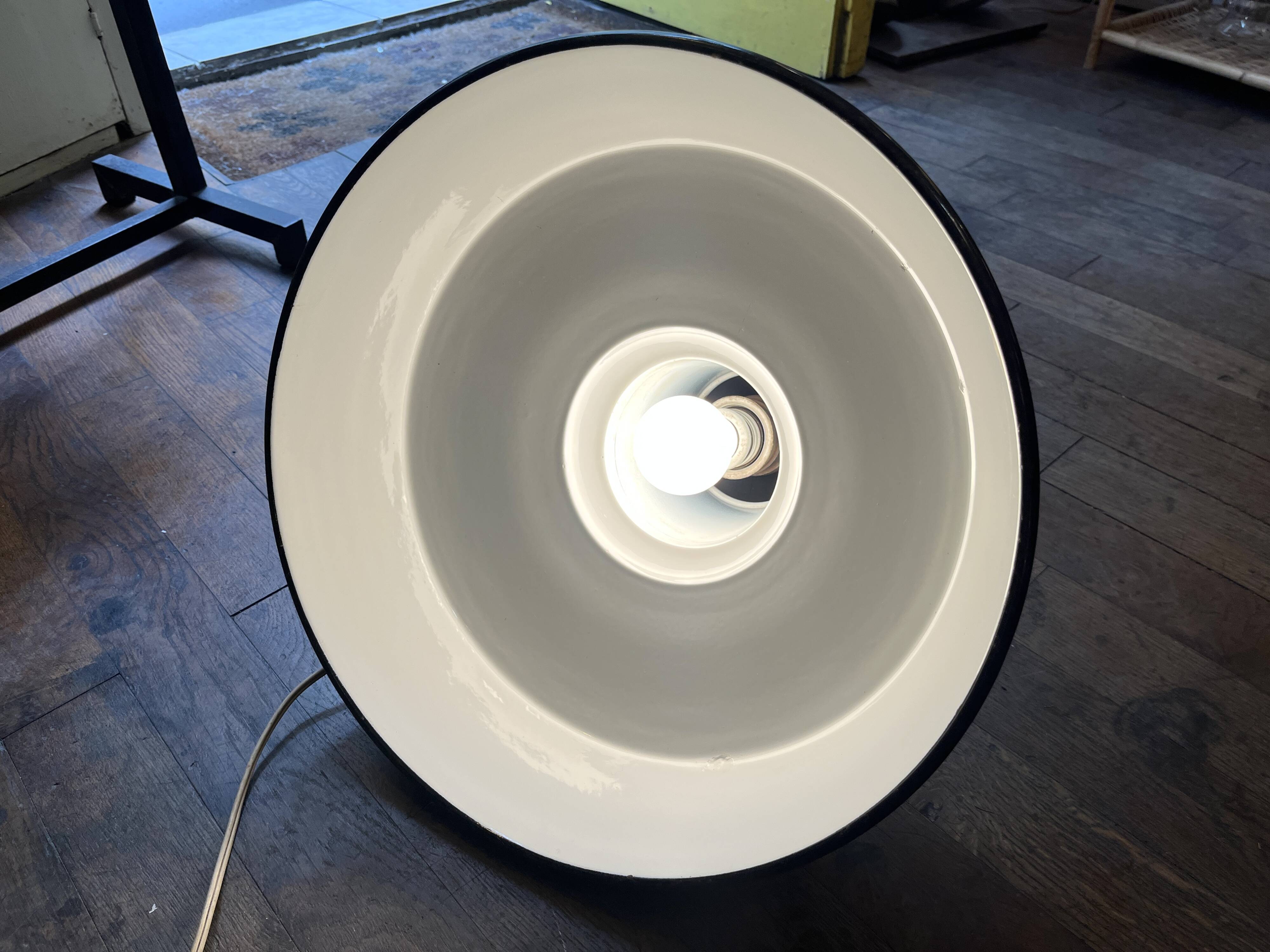 Industrial pendant light in black and white enamelled sheet metal factory bowl