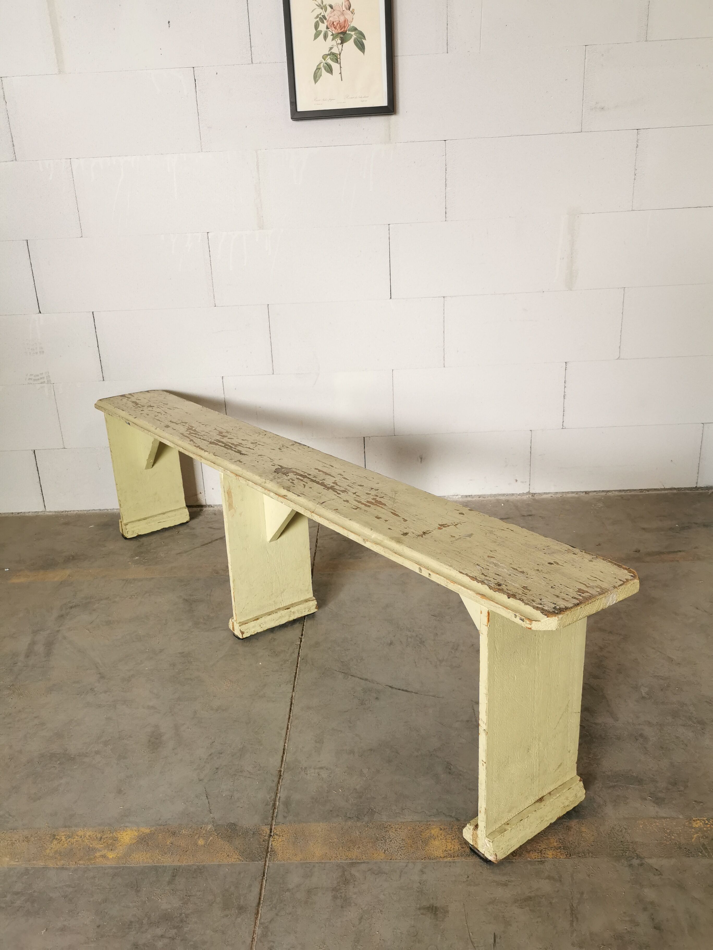 Paire de bancs en bois