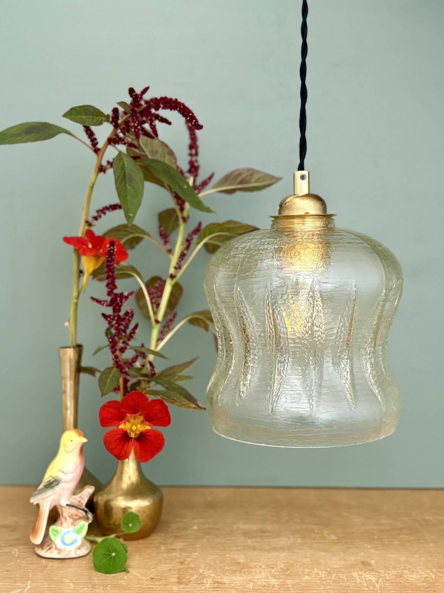 Vintage glass suspension globe (GT10)