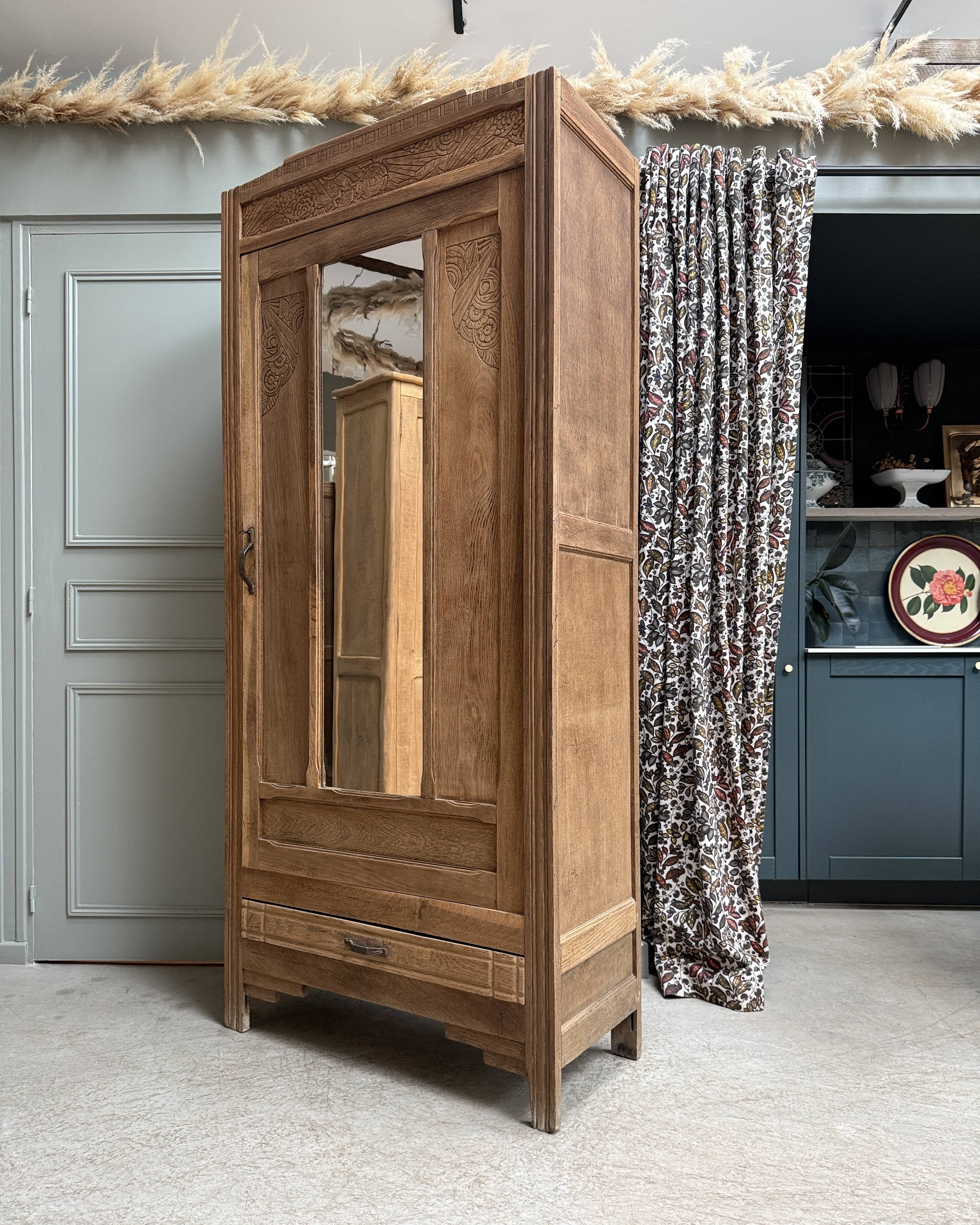 Bonnetière parisienne Art Déco (restaurée)