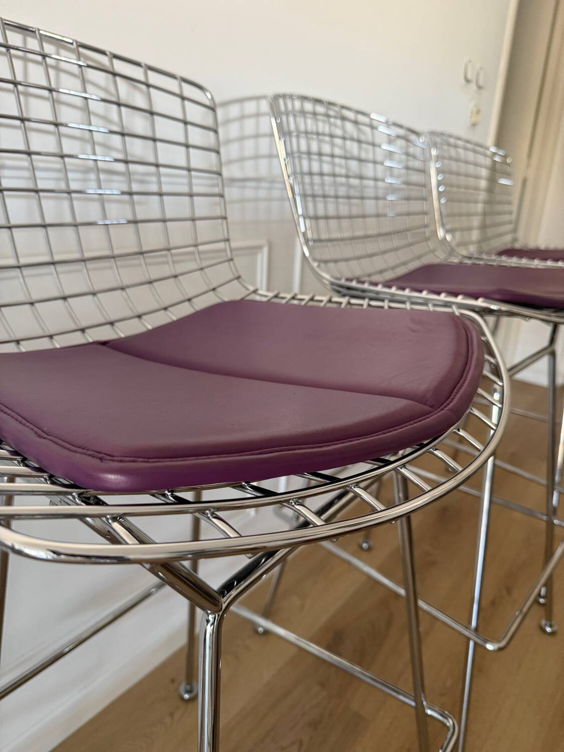 Tabourets - chaises hautes Bertoia — Knoll International
