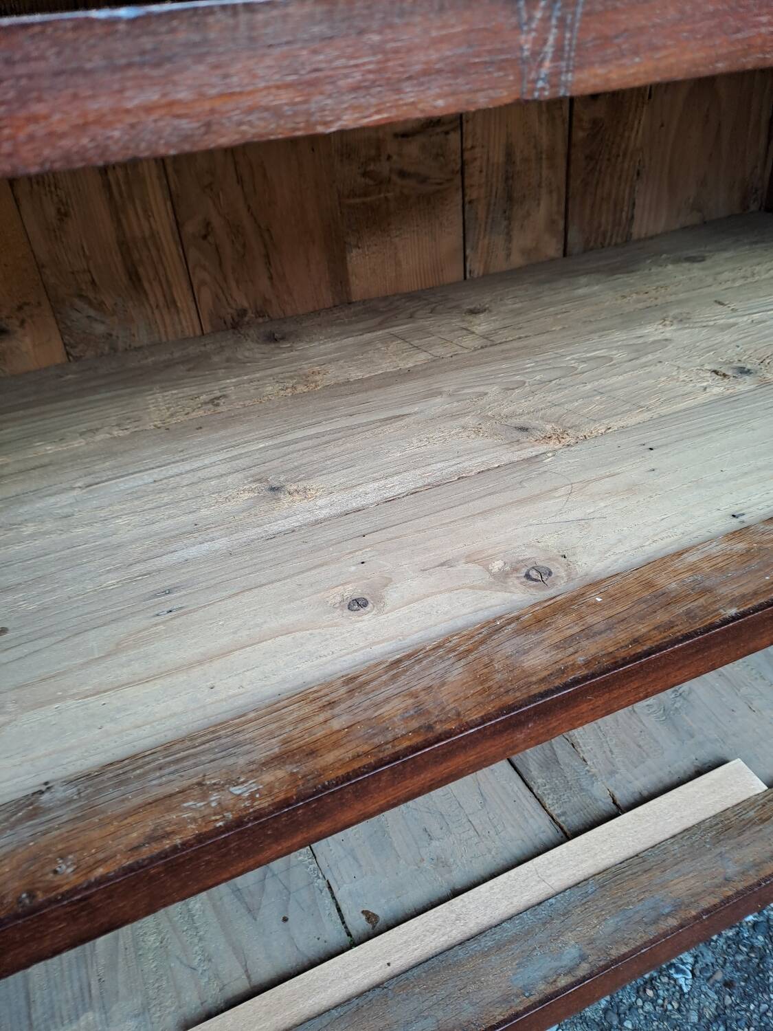 Louis XVI chest of drawers, mahogany, late 18th century, early 19th century