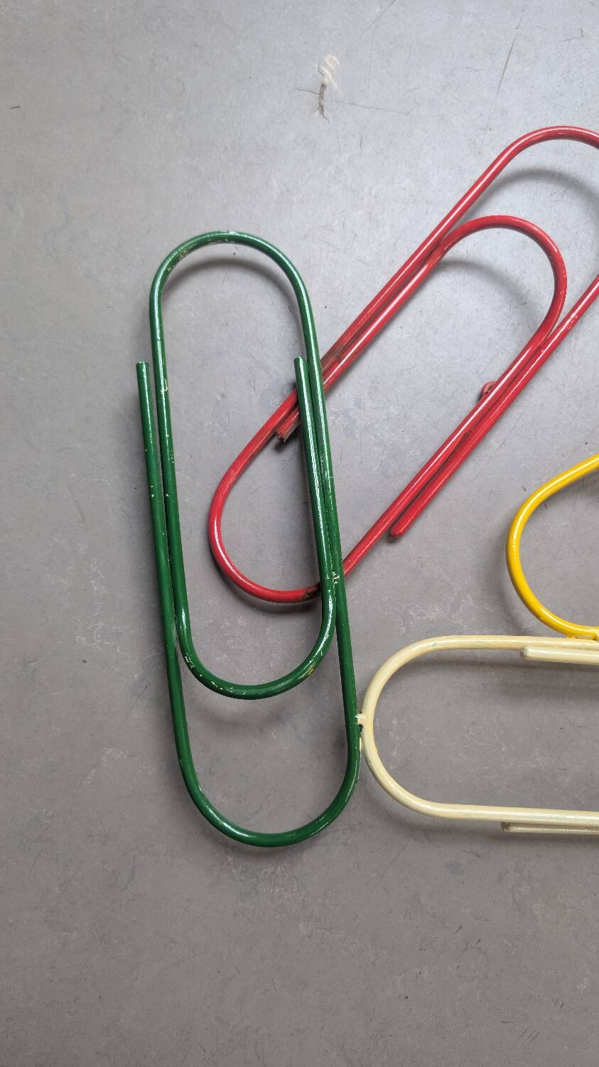 Vintage 80s clip paper wall coat rack