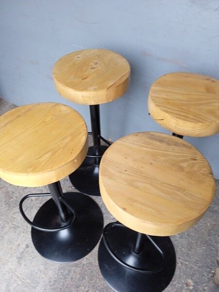 4 high bar stools wood and metal