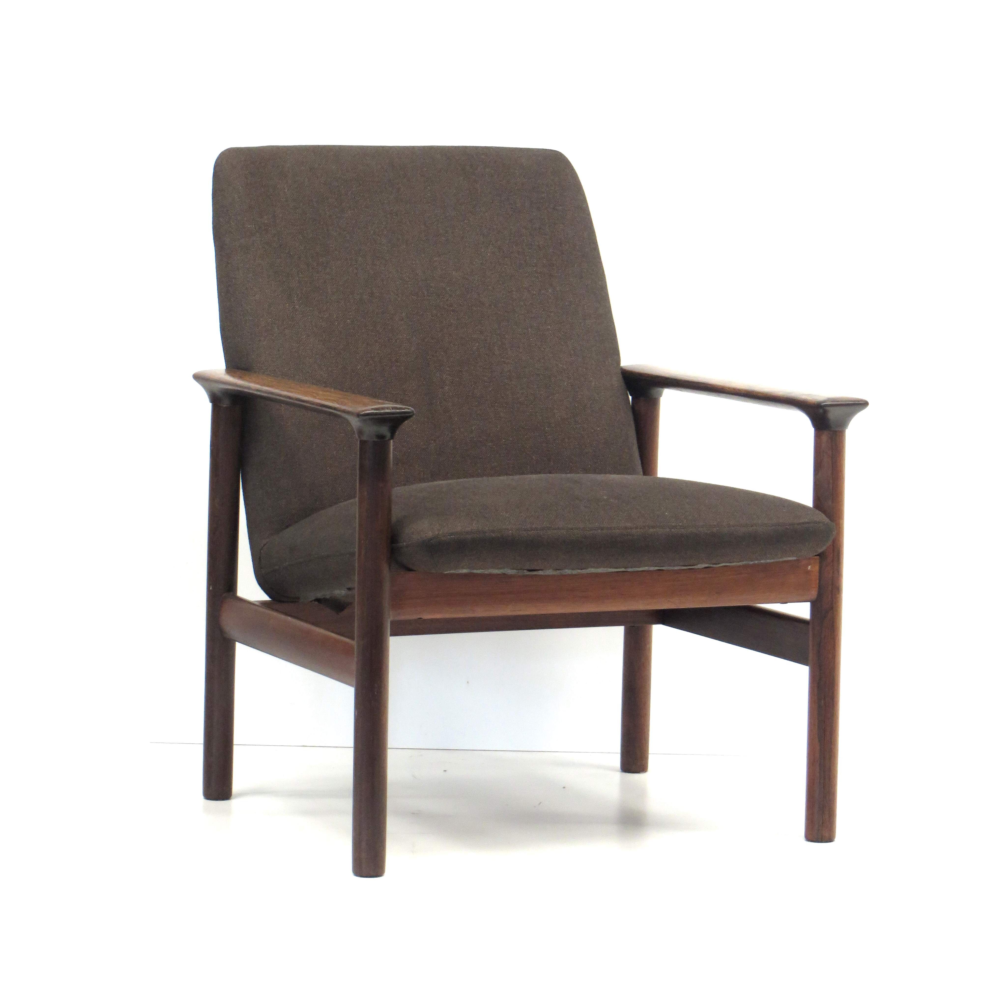 Pair of vintage armchair designed by Cor Bontenbal for Fristho in the 60s