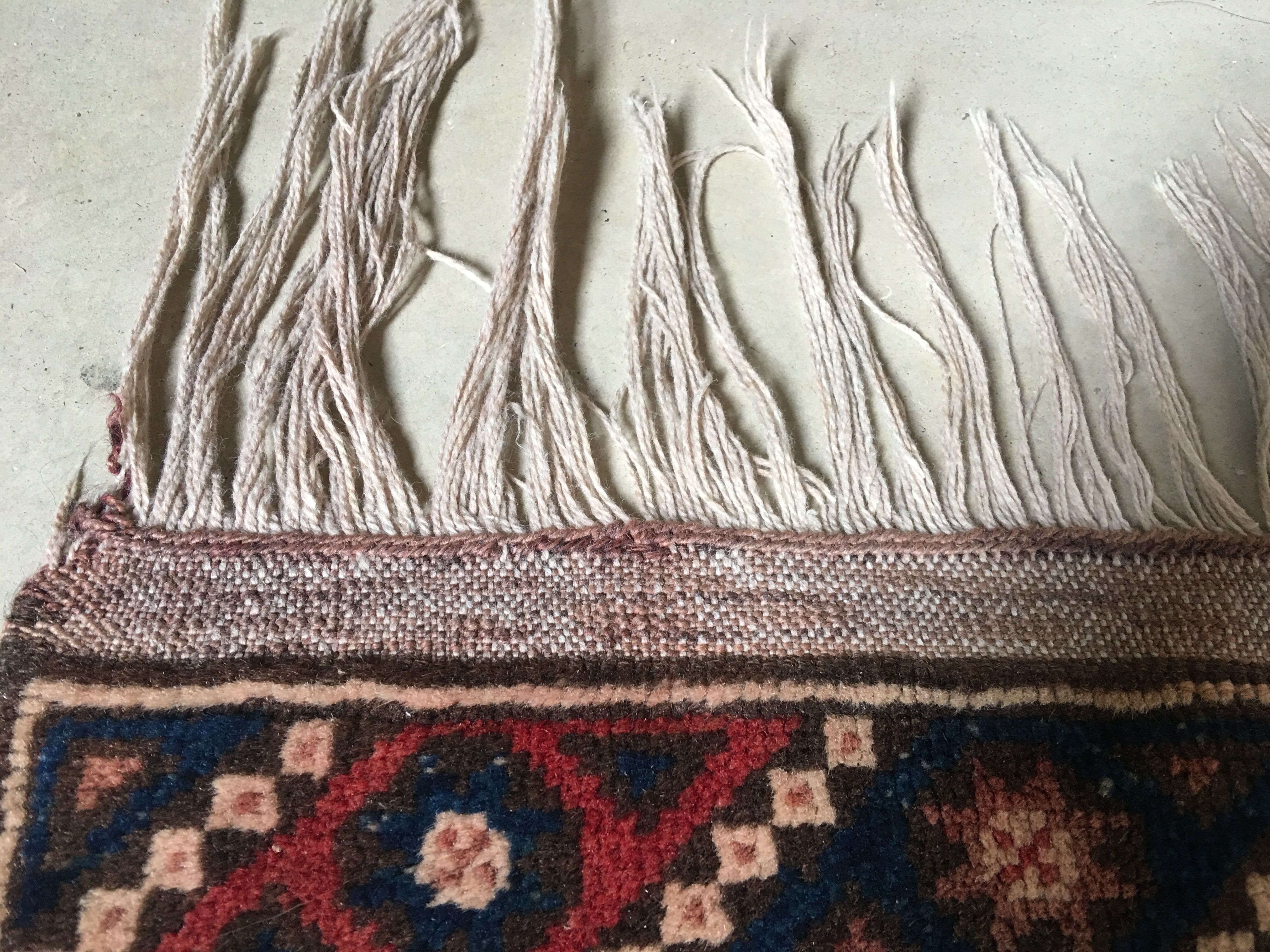 Ancien tapis turc oushac, 204x120cm