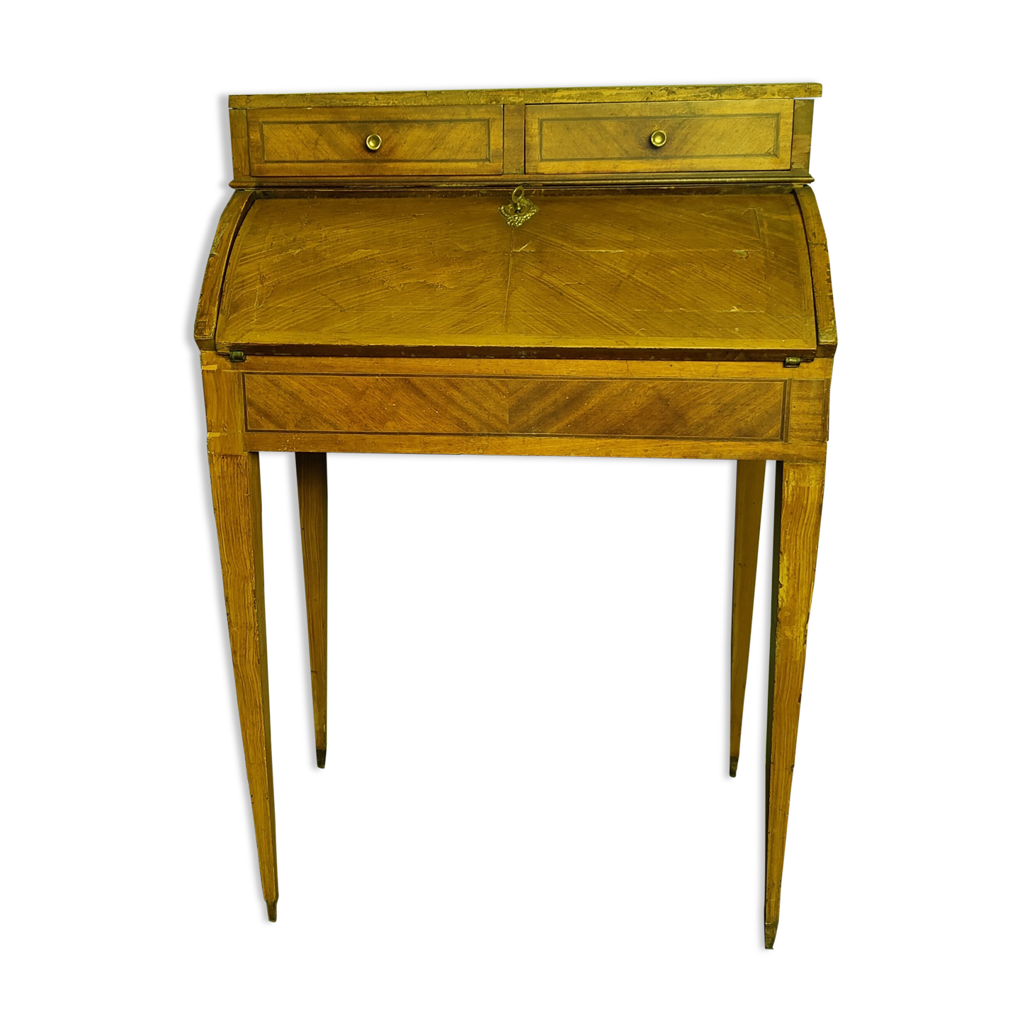 Meuble ancien avec 4 tiroirs