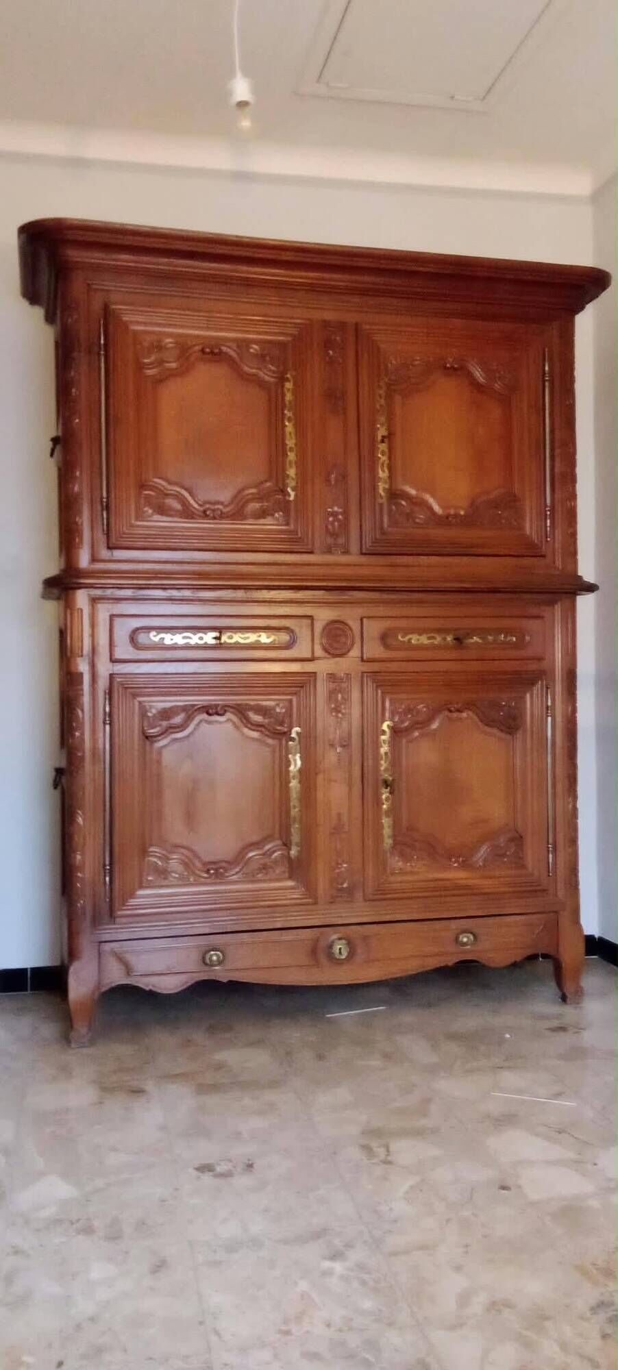 magnificent solid oak buffet from the late 19th century