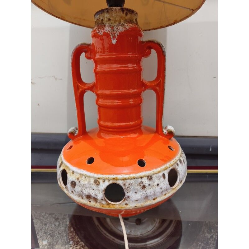 Vintage lamp from the 70s, ceramic.