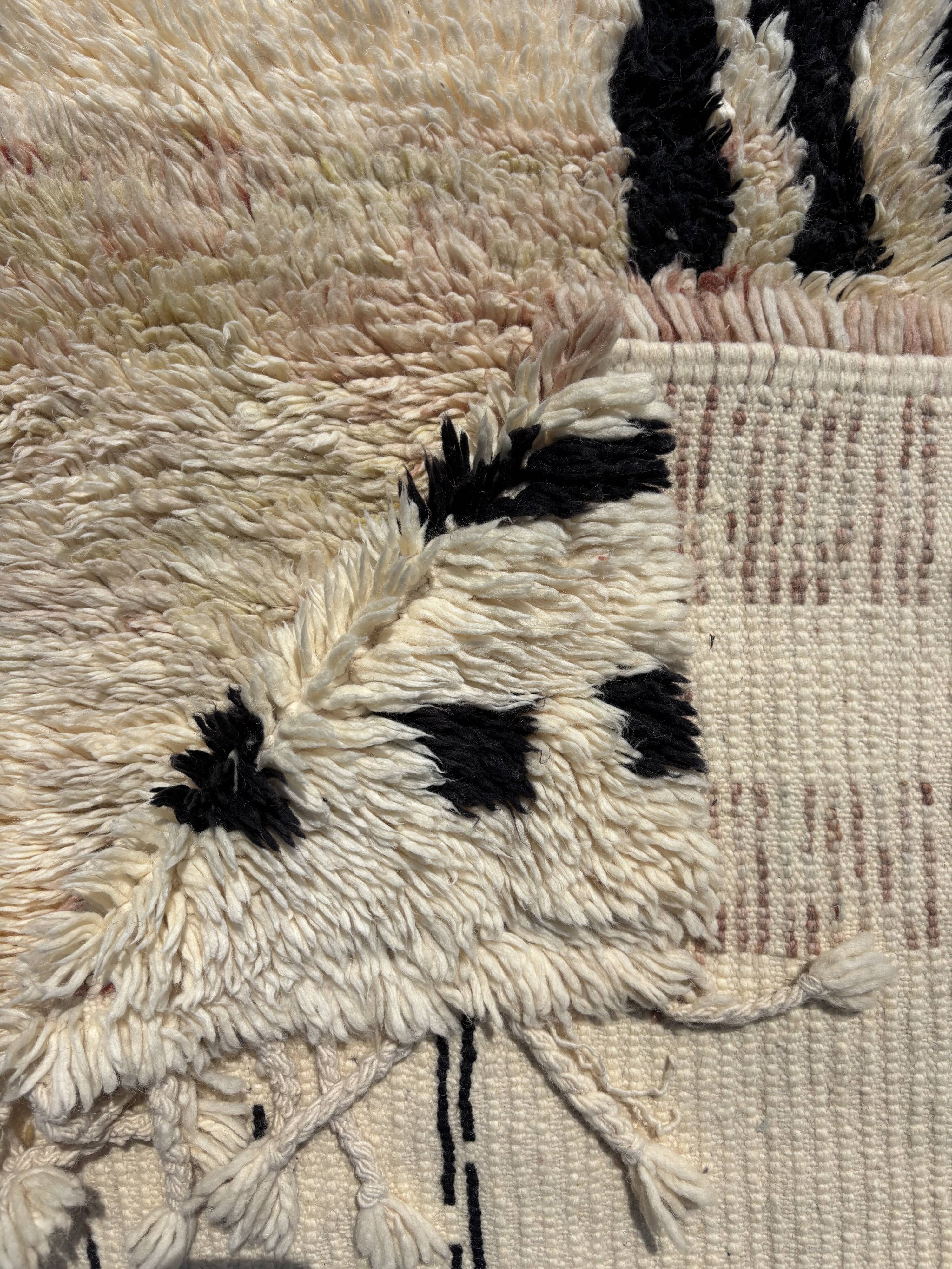 Moroccan Berber rug Mrirt in wool 130x180 cm